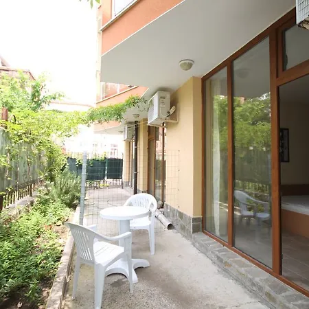 Arendoo In Palm Marina Διαμέρισμα *